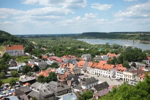 Kazimierz Dolny: Atrakcje, które pokochasz. Planuj niezapomniany wyjazd!