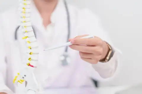 Technik medyczny: Obowiązki, specjalizacje, kariera czy to dla Ciebie?