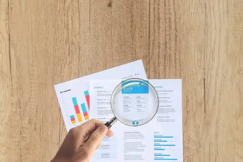 Różnice między audytem wewnętrznym a zewnętrznym