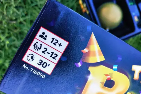 Idealne gry na imprezę dla 2-12 osób, od 12 lat, czas gry 30 minut. Zabawa gwarantowana!