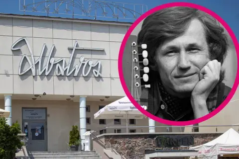 Portret mężczyzny z gitarą na tle napisu "Albatros". Może to wspomnienie o siedmiu dziewczętach z Albatrosa?