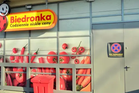 Jakie piwa w promocji Biedronka? Oszczędzaj z kartą Moja Biedronka!