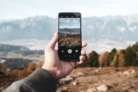 Jakie telefony mają dobry aparat? Sprawdź najlepsze modele na rynku