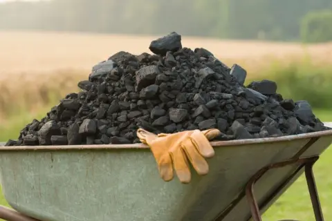 Ile taczek żwiru to tona? Praktyczny poradnik i szybkie obliczenia