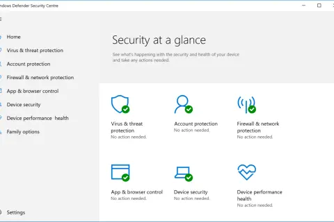 Centrum bezpieczeństwa Windows Defender pokazuje stan ochrony przed wirusami i zagrożeniami. Dostępne są darmowe programy antywirusowe.