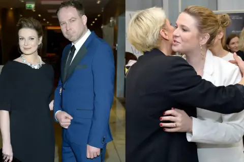 Marcin Perchuć z partnerką na premierze. Po prawej stronie uściski dwóch kobiet.