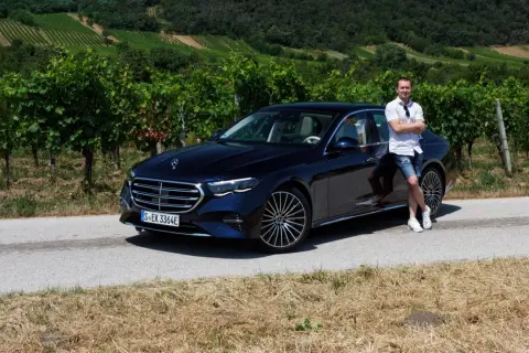 Mercedes Klasy E (W214/W213): Przewodnik kupującego czy to auto dla Ciebie?