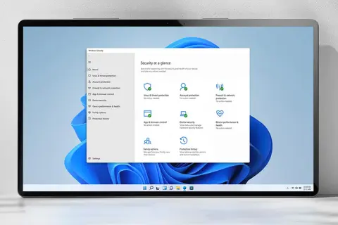 Windows 11 antywirus: Microsoft Defender czy to wystarczy?