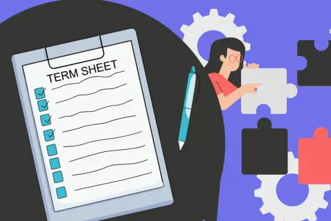 Eine Frau fügt Puzzleteile zusammen, während sie einen Vertrag erstellt. Ein Klemmbrett mit "Term Sheet" und angekreuzten Punkten liegt bereit.