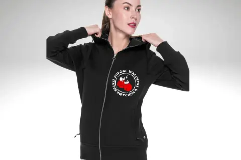 Ile waży bluza z kapturem? Zaskakujące różnice w wadze!