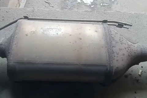 Ford Kuga dpf suchy czy mokry - co wybrać dla lepszej wydajności?