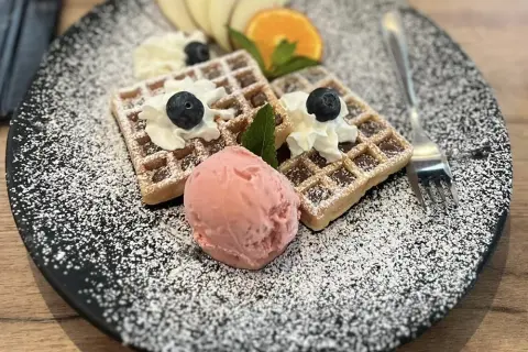 Gdzie zjeść w Dobczycach? Odkryj najlepsze restauracje i smaki