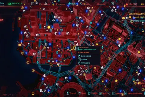 Cyberpunkowa mapa miasta z zaznaczonymi zadaniami i punktami zainteresowania. Echa przeszłości wzywają do sprawdzenia źródła zamieszania.