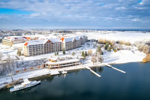 Hotel Gołębiewski Mikołajki: 689 pokoi ile gości pomieści?