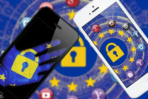 Dwa smartfony z symbolami blokady i flagą UE. Ikony aplikacji i cyfrowy kod podkreślają znaczenie prywatności w erze cyfrowej.