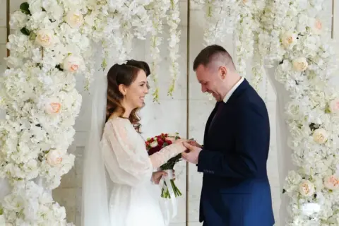 Ile trwa ślub cywilny? Czas, przebieg, koszty wszystko w 1 miejscu