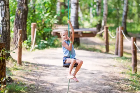 Park linowy Wisła z dziećmi: Jak wybrać najlepszy? Przewodnik!