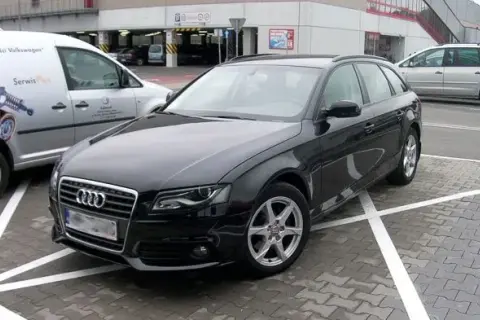 Audi A4 jaki silnik wybrać, aby zaoszczędzić na paliwie i kosztach