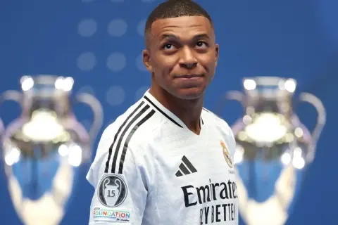 W jakim kraju gra Mbappe? Odkryj jego nowy klub w Hiszpanii