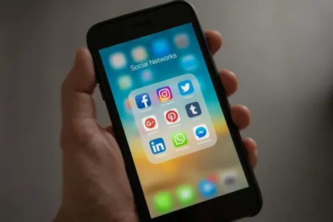 Jak się włamać na Messengera? - Omówienie etycznych aspektów