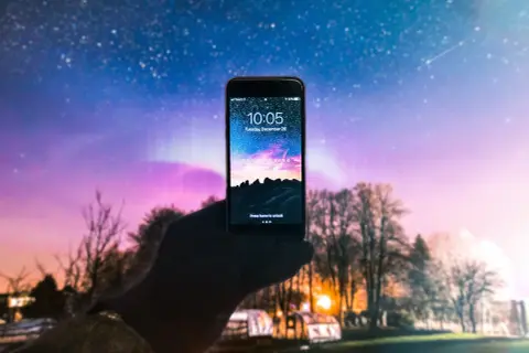 Gwiazdy telefonem? Zrób spektakularne zdjęcia smartfonem!