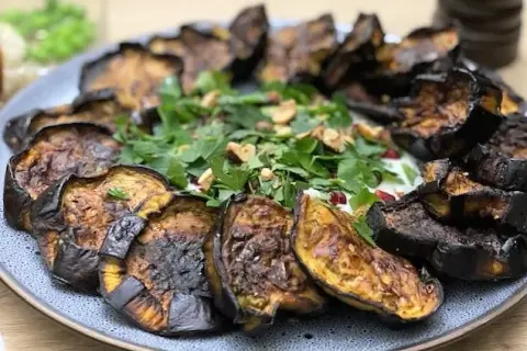 Aubergines grillées au four: le secret d'une texture fondante et légère