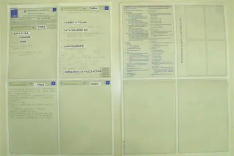 Italian vehicle registration documents with fields for chassis number, license plate, and homologation.