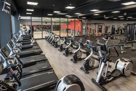 Xtreme Fitness Oświęcim: Cennik, godziny, sprzęt - wszystko, co musisz wiedzieć