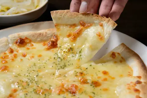 Pizza Chèvre Parfaite: Recette Facile, Pâte & Cuisson Maîtrisées