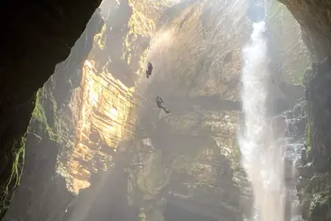 Sótano de Popoca: Tu guía para la cascada subterránea en Veracruz