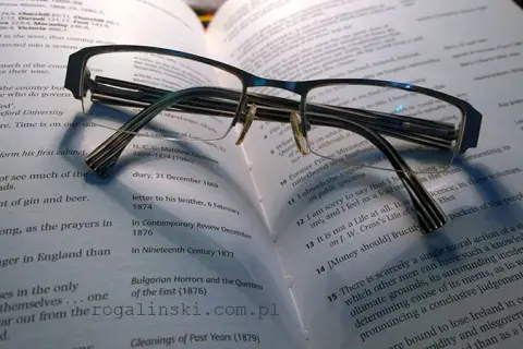 Moc skrzydlatych słów: Jak cytaty kształtują polski język?