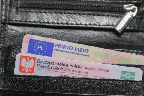 Co oznacza kod 71 w prawie jazdy i jak wpływa na Twoje uprawnienia?