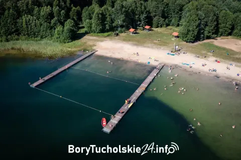 Jezioro Ostrowite: Twój przewodnik po sercu Borów Tucholskich