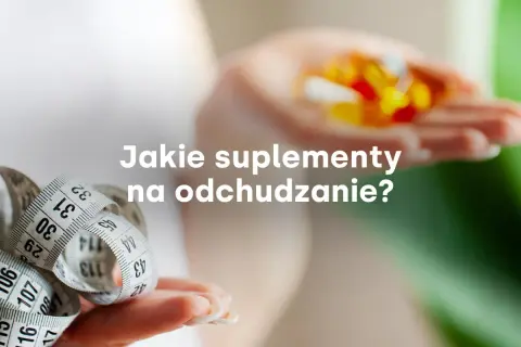 Miarka krawiecka i garść kapsułek w dłoni. Czy to klucz do skutecznego chudnięcia?