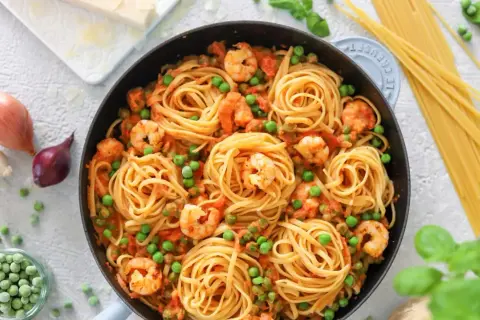 Schnelle Garnelen-Pasta: In 25 Min. zum perfekten Genuss