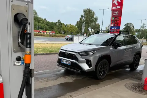 Gdzie tankować LPG w Warszawie? Najlepsze stacje i porady