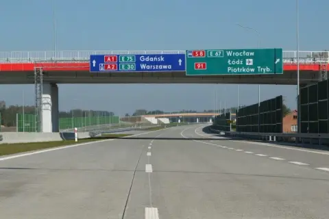 Która autostrada jest dłuższa: A1 czy A2? Porównanie długości i przebiegu