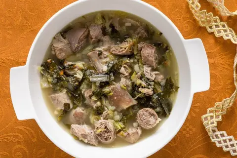 Minestra Maritata: La Vera Ricetta Napoletana di Natale