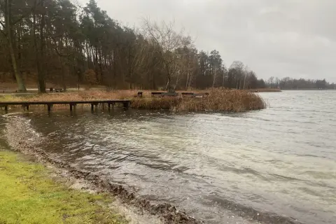 Jezioro Reczynek (Ośno Lubuskie): Plaża, wędkarstwo, noclegi planuj!