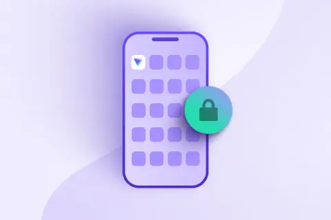 Telefon z ikoną kłódki symbolizującą bezpieczeństwo, idealny do ochrony danych na Androidzie.