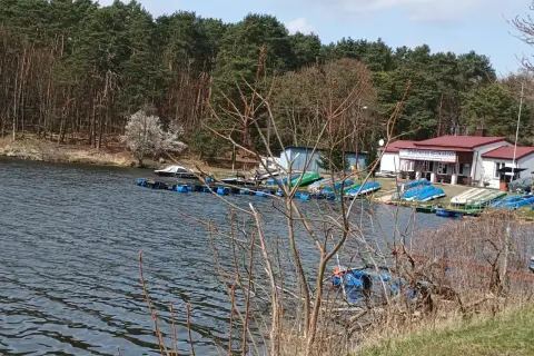Jezioro Skrzyneckie: tajemnice, które musisz poznać przed wizytą