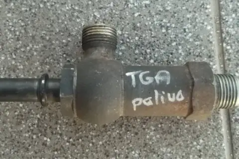 Zawór zwrotny paliwa MAN TGA - gdzie jest i jak go znaleźć?