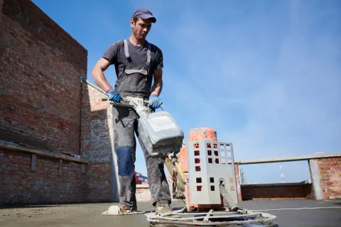 Beton B25: ile czasu zajmuje jego wiązanie i jak przyspieszyć ten proces?