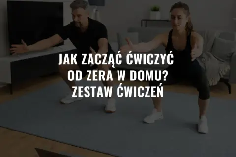 Para ćwiczy w domu, wykonując przysiady. Tekst na ekranie sugeruje plan treningowy dla początkujących.