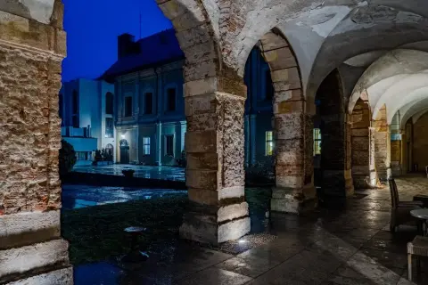 Niezapomniane atrakcje w Międzylesiu, które musisz zobaczyć