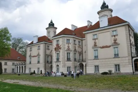 Otwock atrakcje, które zaskoczą każdego turystę i warto je zobaczyć