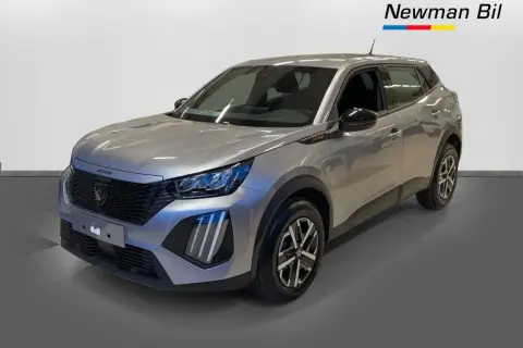 Silver Peugeot 2008 Style, en snygg SUV. Inga problem här, bara ren bilglädje!