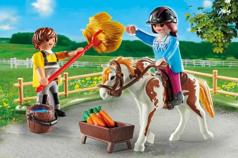 Playmobil stadnina koni: Jak wybrać idealny zestaw? Poradnik