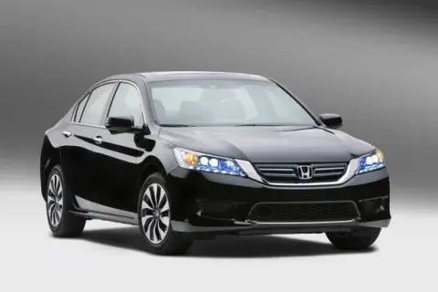 Honda Accord: Ile pali? Od 4,5 do 14 l/100 km co wpływa?