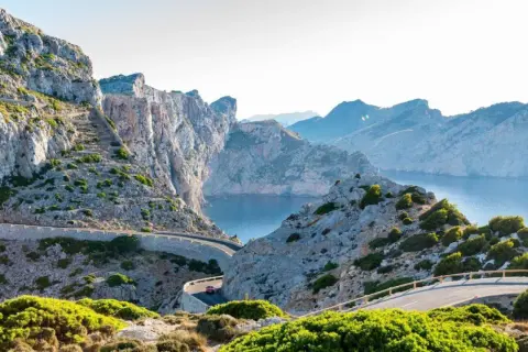 Meer & Berge Urlaub: So kombinieren Sie beides perfekt
